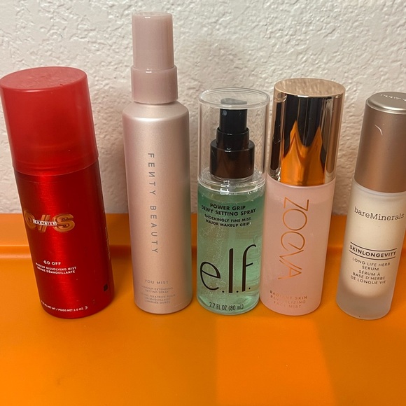 Assorted Beauty Spray Collection - Picture 1 of 3